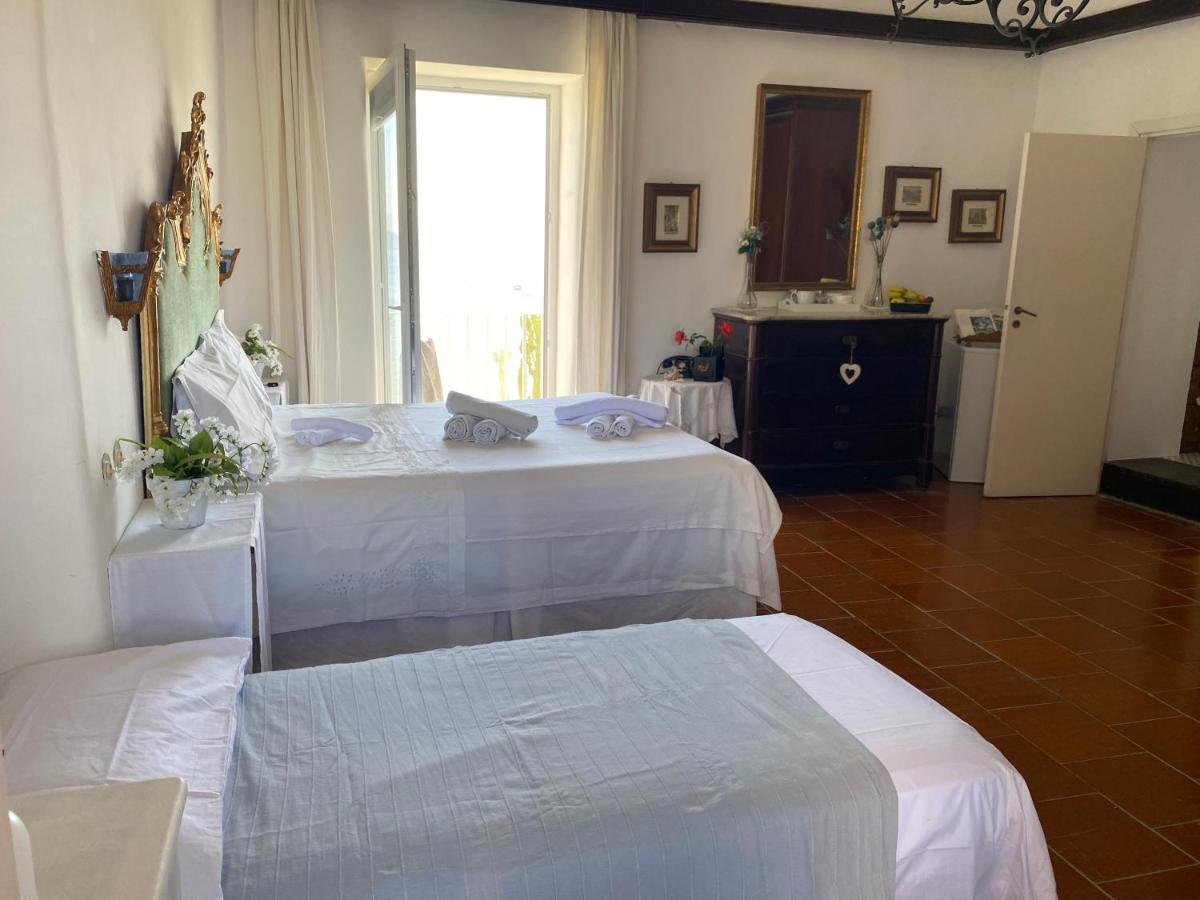 Bed & Breakfast Summer Paradise