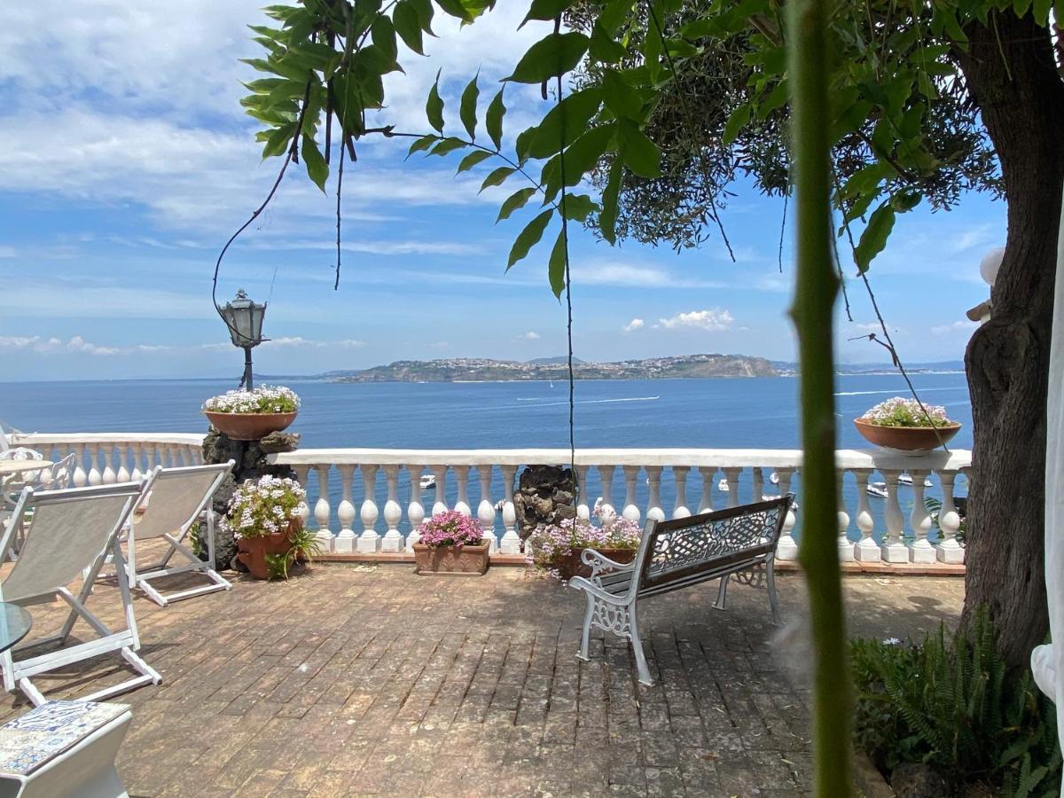 Summer Paradise Bed & Breakfast